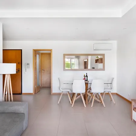 Ground Floor With Pool