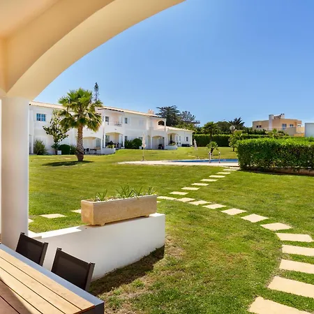 Ground Floor With Pool Albufeira