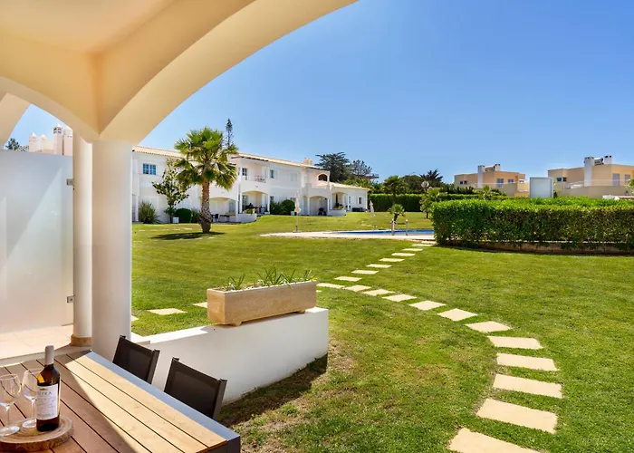 Ground Floor With Pool Albufeira