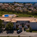 Ground Floor With Pool
